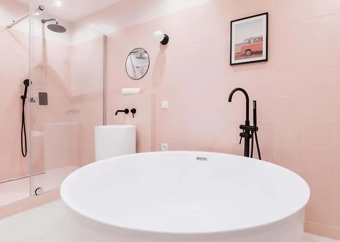 Apartment Luxueux Avec Salle De Bains De Reve 6p - Flat-guest