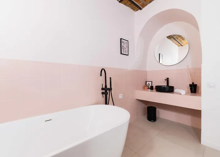 Apartment Luxueux Avec Salle De Bains De Reve 6p - Flat-guest