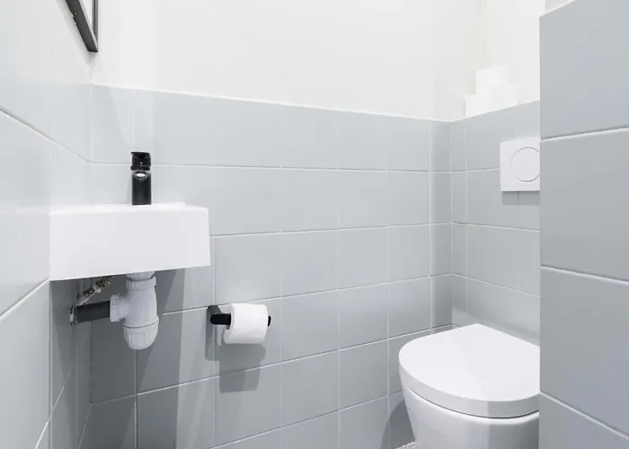 Apartment Luxueux Avec Salle De Bains De Reve 6p - Flat-guest *